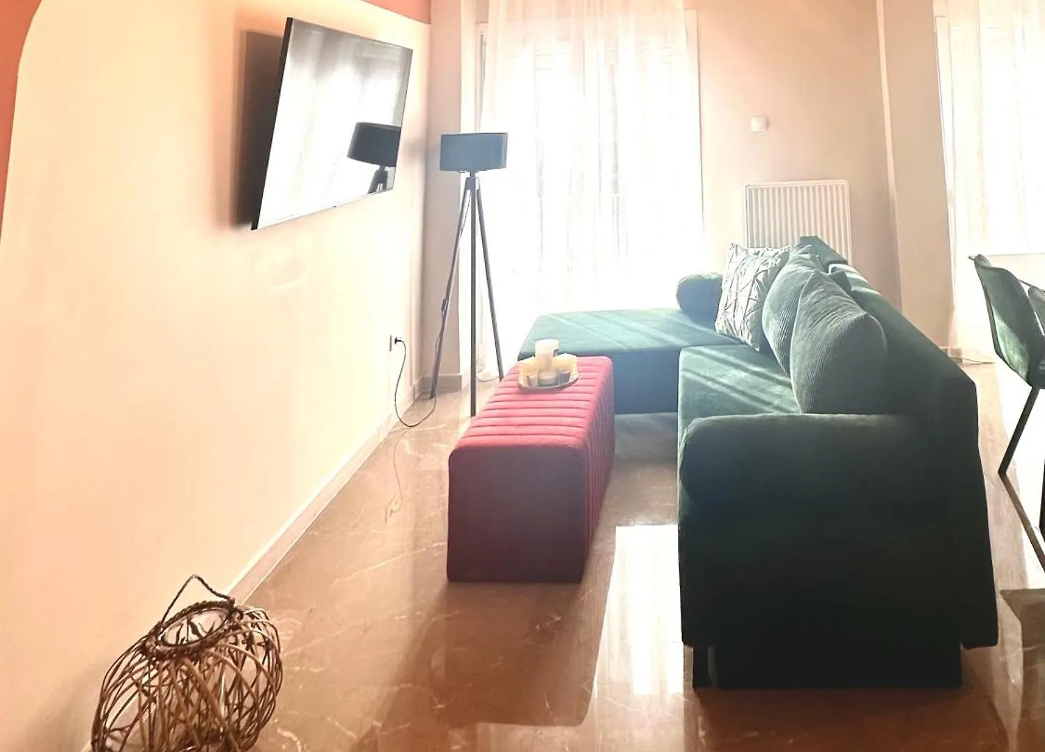 Emerald Suite Luxury Apartment In Thessaloniki